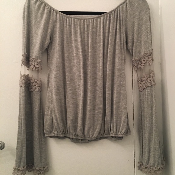 POL Off The Shoulder Lace Inset Blouse Sz XS - Picture 4 of 6